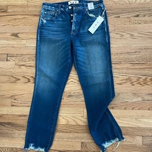 Amo Lover, sz 32, frayed leg, high rise NWT